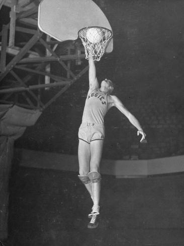 bob kurland dunk