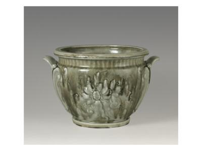 Cache pot c ladon anses d cor en relief Giclee Print Cache pot c ladon anses d cor en relief Giclee Print