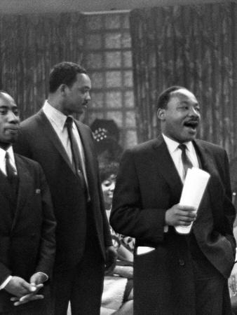 dr martin luther king jr and jesse jackson photographic martin luther king posters