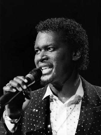 'Luther Vandross - 1985' Photographic Print - James ...