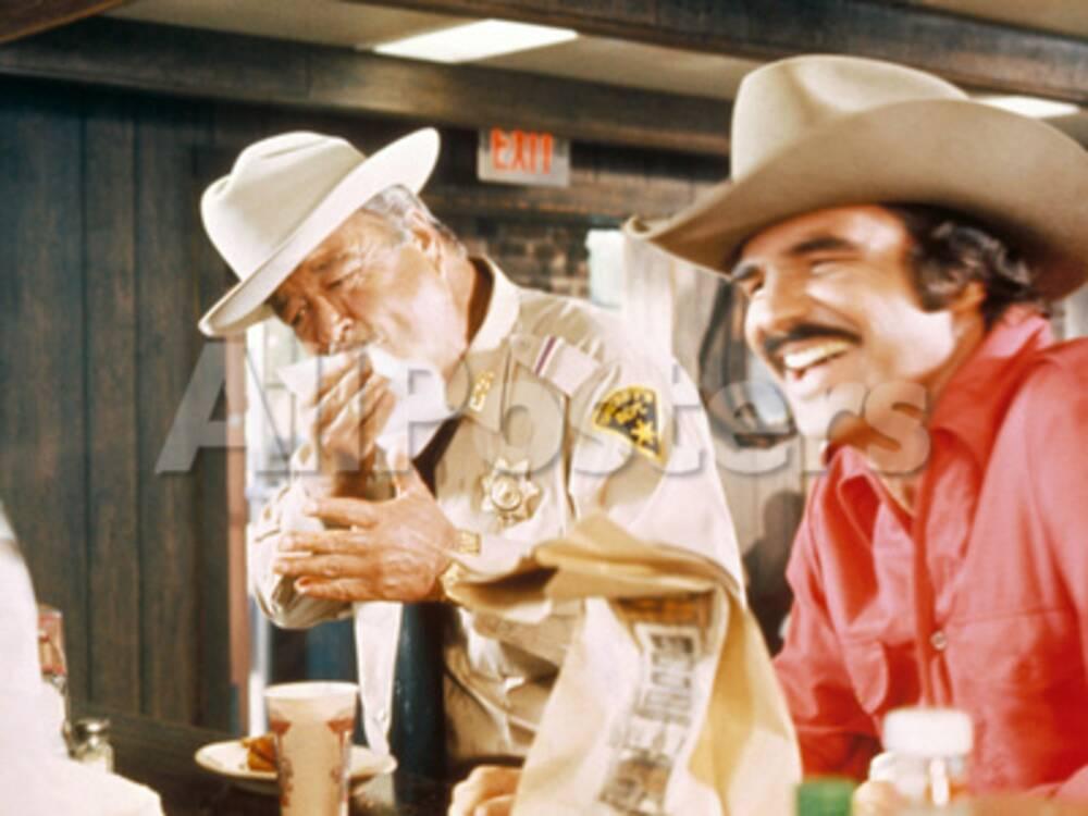 Smokey And The Bandit, Jackie Gleason, Burt Reynolds, 1977 Photo at