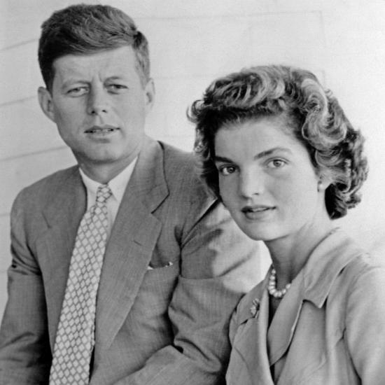 'Engagement Portrait of John Kennedy and Jacqueline Bouvier' Photo ...