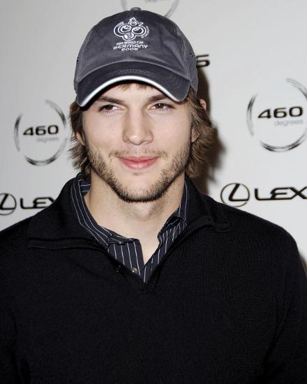 Ashton Kutcher Photo At Allposters Com