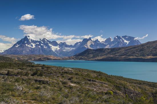 'Chile, Magallanes Region, Torres Del Paine, Lago Del Toro
