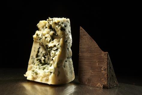 chocolate blue wedges