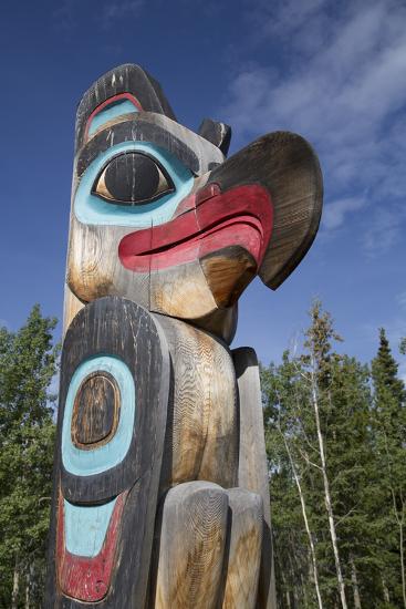 Eagle Image On Totem Pole Teslin Tlingit Heritage Center Teslin Yukon Canada North America Photographic Print Richard Maschmeyer Allposters Com Eagle Image On Totem Pole Teslin Tlingit Heritage Center Teslin Yukon Canada North America Photographic Print Richard Maschmeyer Allposters Com