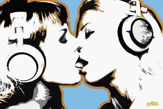 Girls Kissing Prints Steez Allposters Com Girls Kissing Prints Steez Allposters Com