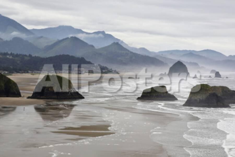 Usa Oregon Cannon Beach Fog Rises Over Coastline At Low Tide
