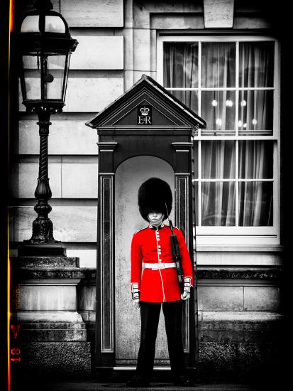 'Buckingham Palace Guard - London - UK - England - United Kingdom