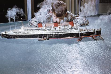 toy ocean liner