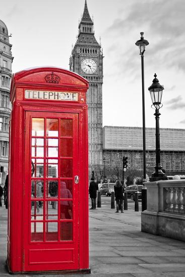 A Traditional Red Phone Booth In London With The Ben Black A Traditional Red Phone Booth In London With The Ben Black And White Background