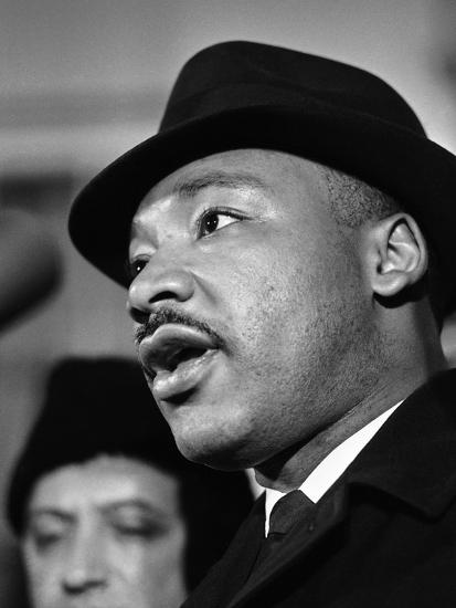 'Dr. Martin Luther King, Jr. Talks to Newsmen' Photographic Print