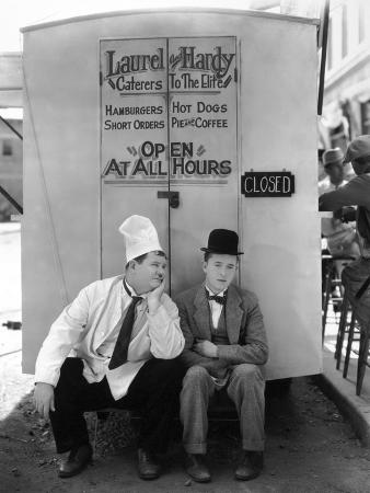 Featured image of post Laurel And Hardy Posters Fra diavolo 1933 import filmplakat poster 68x98 cm