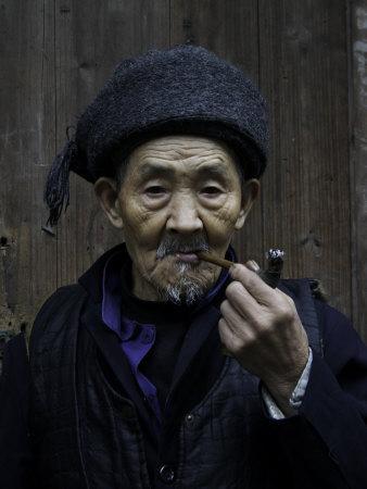 man pipe smoking china chinese nie jest mj zajebisty ale si ross ryan logged cigarette smokeless