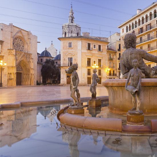 Spain Valencia Plaza De La Virgen Turia Fountain Catedral De