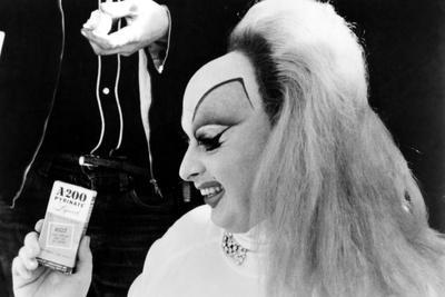 Pink Flamingos Divine 1972 Photo Allposters Com Pink Flamingos Divine 1972 Photo Allposters Com