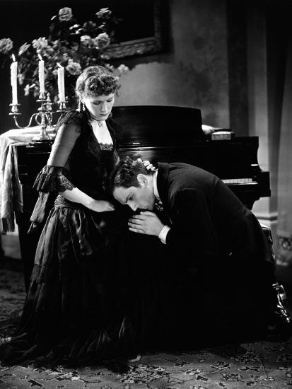 Dr Jekyll And Mr Hyde 1931 Directed By Rouben Mamoulian Miriam Hopkins And Fredric March B W Ph Photo Allposters Com Dr Jekyll And Mr Hyde 1931 Directed By Rouben Mamoulian Miriam Hopkins And Fredric March B W Ph Photo Allposters Com