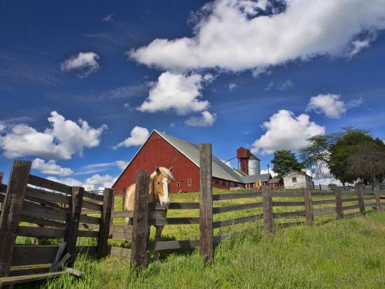 USA, Washington State, Palouse Country, Colfax, Old Red ...