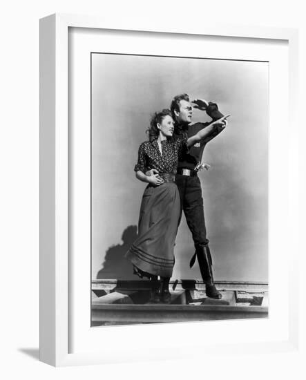 Pacific Express UNION PACIFIC by CecilBDeMille with Joel McMcrea and Barbara Stanwyck, 1939 (b/w ph-null-Framed Photo