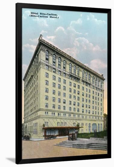 Montreal, Quebec - Ritz-Carlton Hotel Exterior-Lantern Press-Framed Art Print